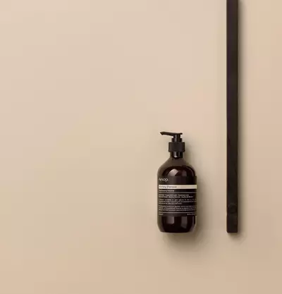 How to use Volumising Shampoo