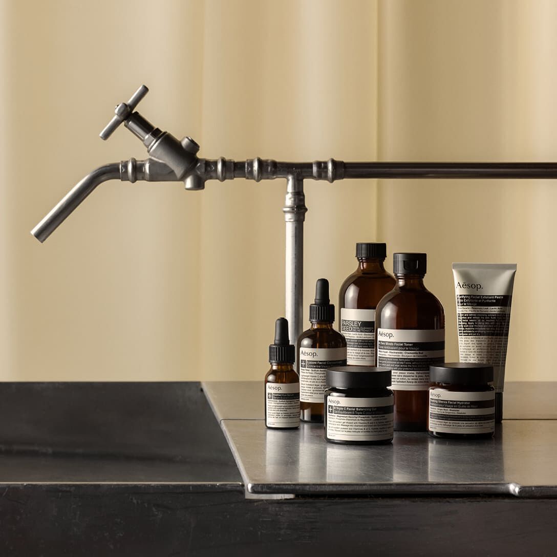 Banner superior de categoria Aesop